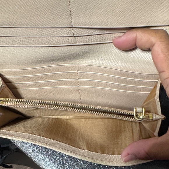 PRADA Saffiano Metal CIPRIA Wallet with Gold Logo - Picture 12 of 16